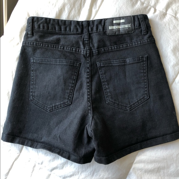 Women’s Dr Denim Black Jean Shorts - Picture 2 of 4